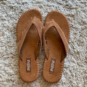 NWOT Fringe Flip Flops